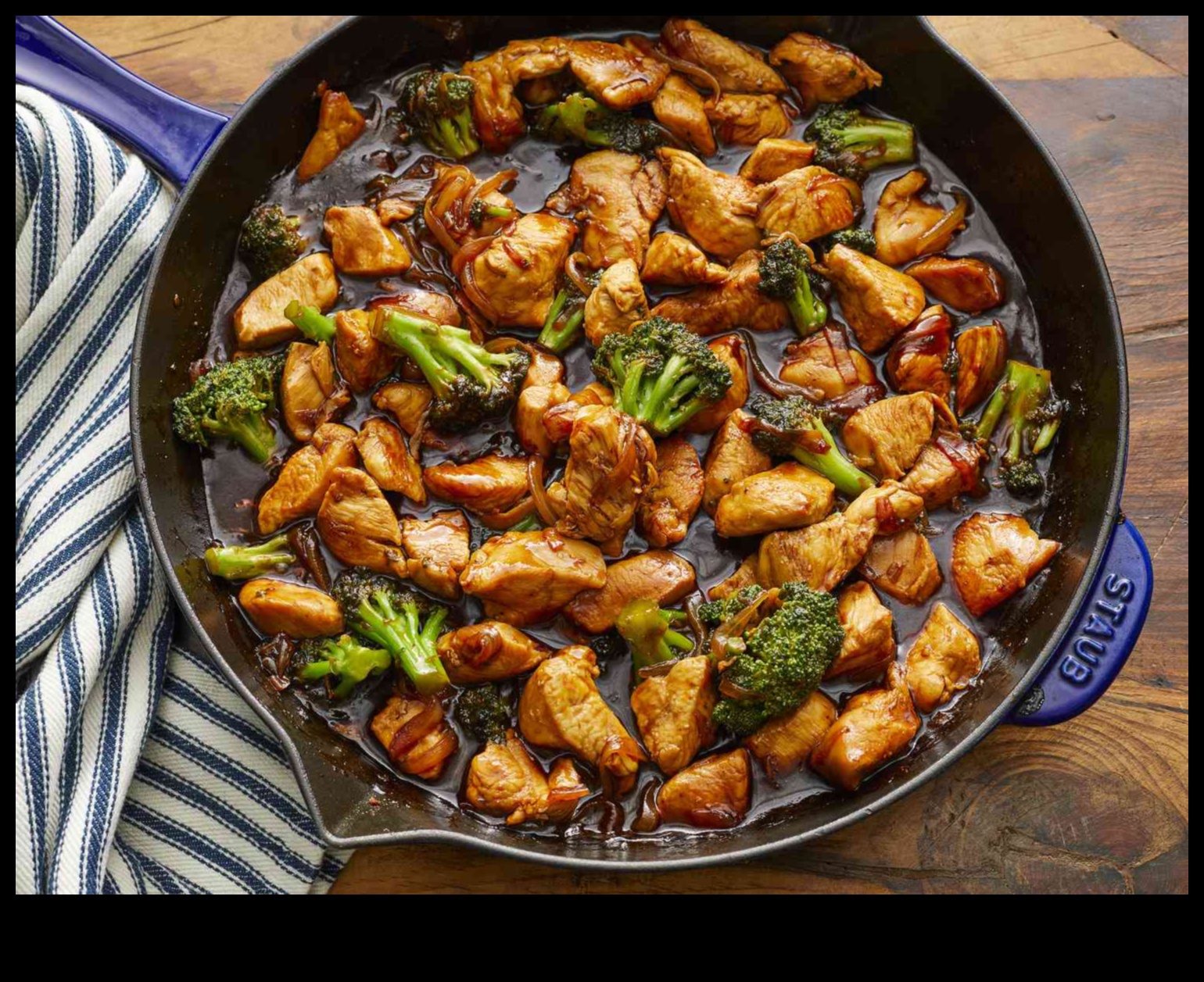 Homegrown Elegance: Εισάγει στυλ στην καθημερινή σπιτική μαγειρική