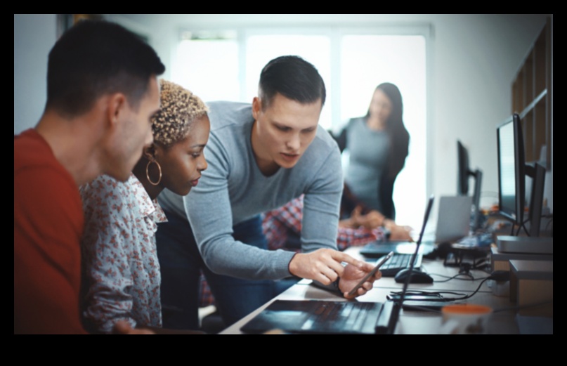 Συνομιλίες στον Χώρο Περιεχομένου: Χτίζοντας Σχέσεις μέσω Ψηφιακών Μέσων