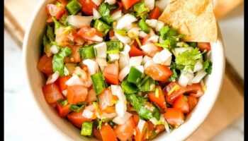 Pico de Gallo Perfection: Δημιουργία φρέσκων μεξικάνικης σάλτσας